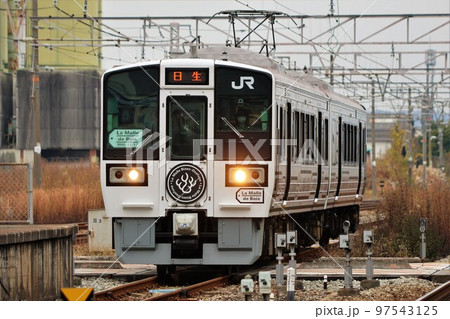 【JR西日本】赤穂線東岡山駅 213系「ラ・マル 備前長船」 97543125