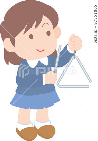 楽器を演奏する子_トライアングルを演奏する女の子のイラスト素材