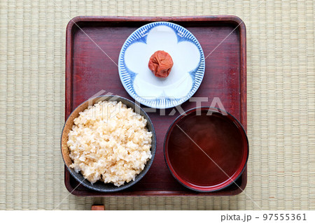 日本の庶民の食事（江戸時代風） 97555361