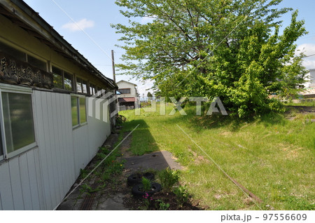 津軽鉄道　嘉瀬駅 97556609