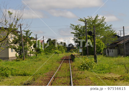津軽鉄道　嘉瀬駅 97556615