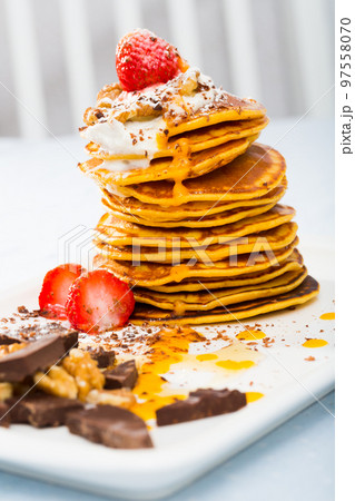 Recipe of sweet pumpkin crepes Recipe of sweet pumpkin crepes 97558070