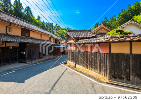 高梁　成羽町　吹屋　下谷の町並み 97562509