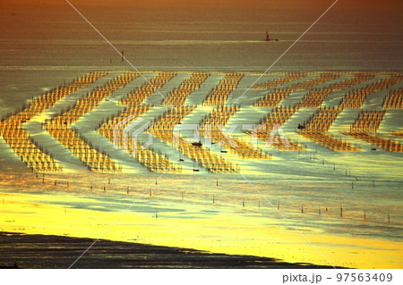 有明海の夜明け 97563409