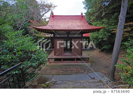 大分県中津市のシンボル八面山にある箭山神社 97563690
