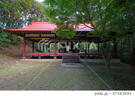 大分県中津市のシンボル八面山にある箭山神社 97563692