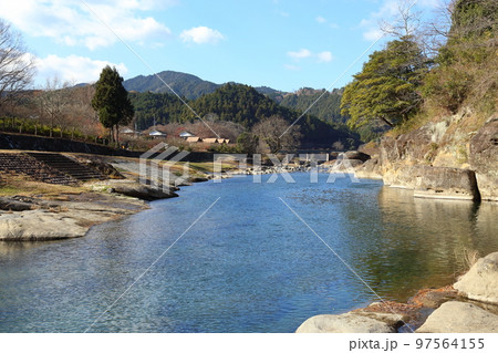 リバーパーク真見と雲出川【三重県津市白山町真見】 97564155