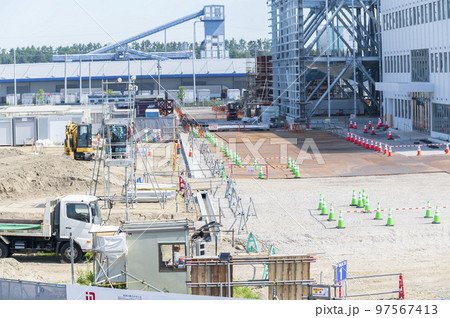 建設工事現場 建設工事現場 97567413