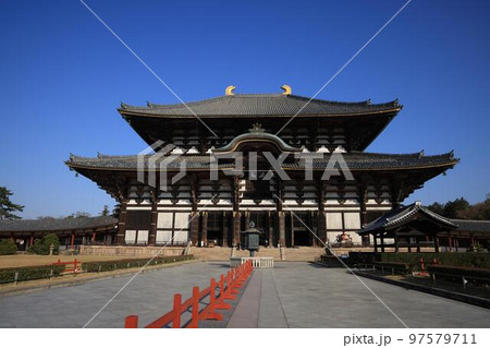 奈良　東大寺　大仏殿 97579711