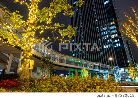 【愛知県】ささしまライブの風景・グローバルゲートの夜景 97580619