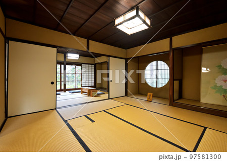 武家屋敷 入交家住宅内部 座敷(三重県伊賀市) 武家屋敷 入交家住宅内部 座敷(三重県伊賀市) 97581300