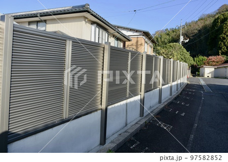 住宅の外構 基礎とフェンス 住宅の外構 基礎とフェンス 97582852