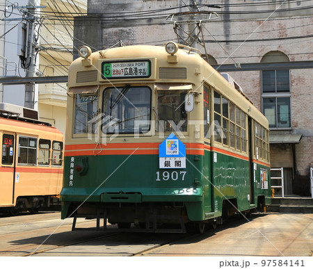 路面電車 97584141