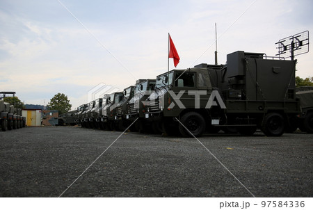 自衛隊 自衛隊 97584336