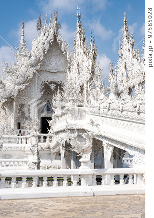 Wat Rong Khun (White Temple) 　タイ王国チェンライ 97585028