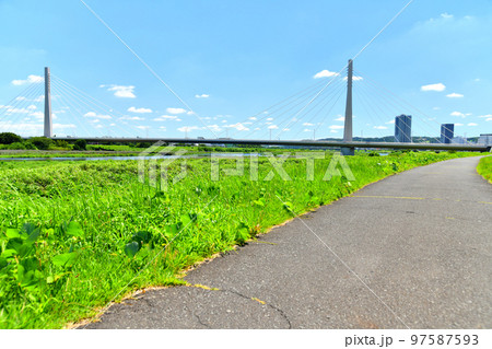 府中四谷橋／多摩川周辺を上流／日野市側より望む(東京都日野市)【2022.7】 97587593