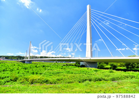 府中四谷橋／多摩川 下流／府中市側より望む(東京都日野市)【2022.7】 97588842