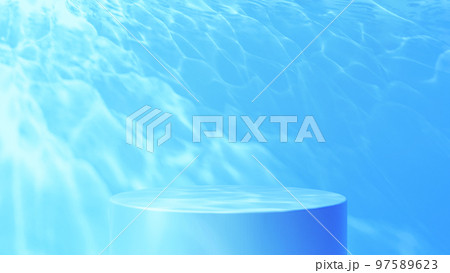 水中に白い円柱の台座。水中の光の反射（横長） 97589623