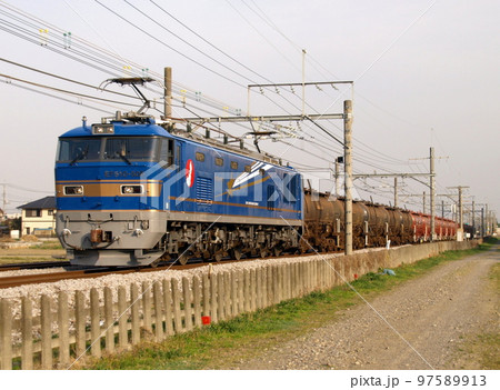 EF510 北斗星色牽引 安中貨物の写真素材 [97589913] - PIXTA