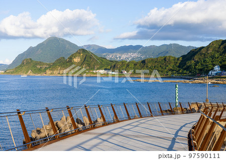 Wooden pathway in Badouzi Harbor in Keelung of Taiwan Wooden pathway in Badouzi Harbor in Keelung of Taiwan 97590111