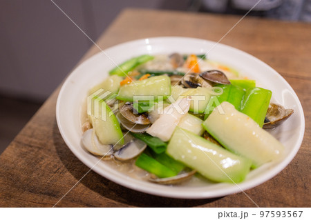 Fried Loofah gourd with Clam Fried Loofah gourd with Clam 97593567
