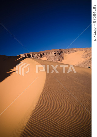 Close-up view to dunes in Tassili nAjjer national park, Algeria 97594195