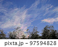 幸運の前触れの彩雲 97594828