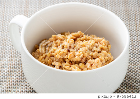 ひきわり納豆。 ひきわり納豆。 97596412