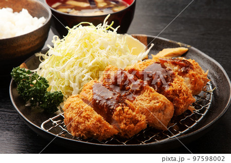 とんかつ定食 97598002