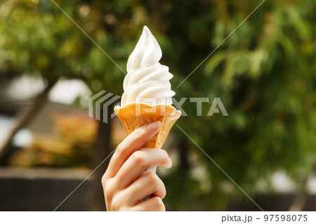 ソフトクリーム ソフトクリーム 97598075