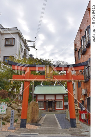 岩屋の恵比寿神社　兵庫 97599415