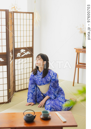有松絞りの浴衣　和室 97600703