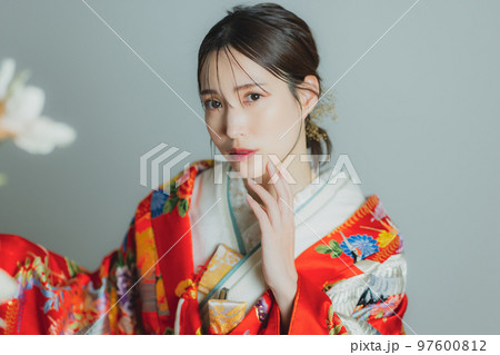 赤い色打掛  赤い色打掛  97600812