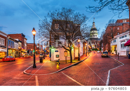 Annapolis, Maryland, USA Downtown Cityscape 97604803