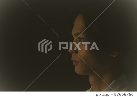 in his twenties  97606760