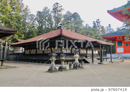 御影堂・壇上伽藍・高野山（和歌山県・高野町） 97607419