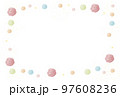 水彩絵の具の水玉の枠飾り 97608236