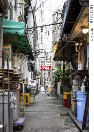 大井町の飲み屋街 大井町の飲み屋街 97615593