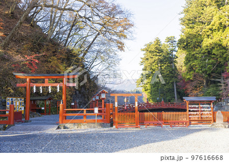 秋の日光二荒山神橋 秋の日光二荒山神橋 97616668