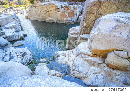 寝覚の床 97617065