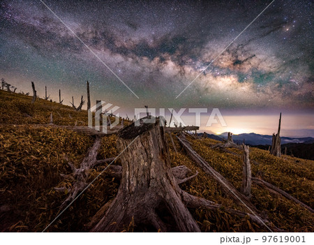 大台ヶ原　正木峠の天の川 97619001