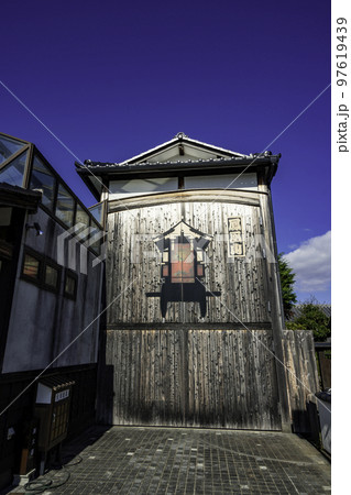 丹波篠山　河原町妻入商家群　下河原町鉾山集会所　兵庫県丹波篠山市 97619439