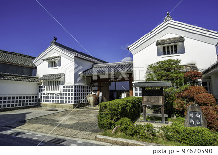 丹波篠山 河原町妻入商家群 丹波古陶館 兵庫県丹波篠山市 丹波篠山 河原町妻入商家群 丹波古陶館 兵庫県丹波篠山市 97620590