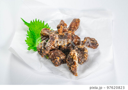 まぐろの唐揚げ まぐろの唐揚げ 97620823