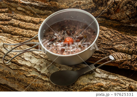 雑穀米粥　mixed grain rice porridge 97625331