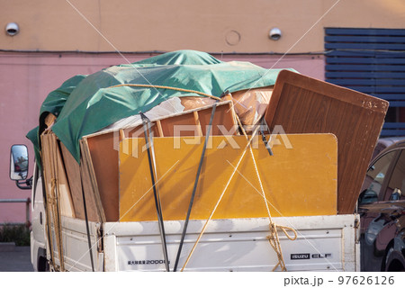 不用品・粗大ごみの回収 97626126