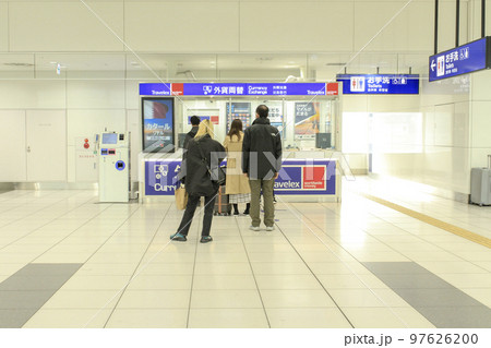 羽田空港第3ターミナル 3F出発フロアーの外貨両替専門店 97626200