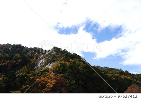 昇仙峡、渓谷、岩山、岩、自然、紅葉、滝、水、川、流れ、葉、木、山、観光、旅行、日本、御岳昇仙峡、山梨 昇仙峡、渓谷、岩山、岩、自然、紅葉、滝、水、川、流れ、葉、木、山、観光、旅行、日本、御岳昇仙峡、山梨 97627412