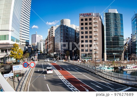 桜木町 道路 風景 ビル群 リクルート、パンフレット用 桜木町 道路 風景 ビル群 リクルート、パンフレット用 97627689