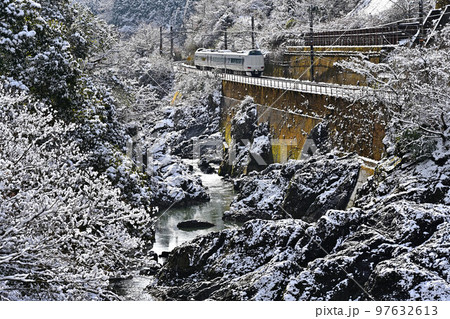 冬の川代渓谷 冬の川代渓谷 97632613